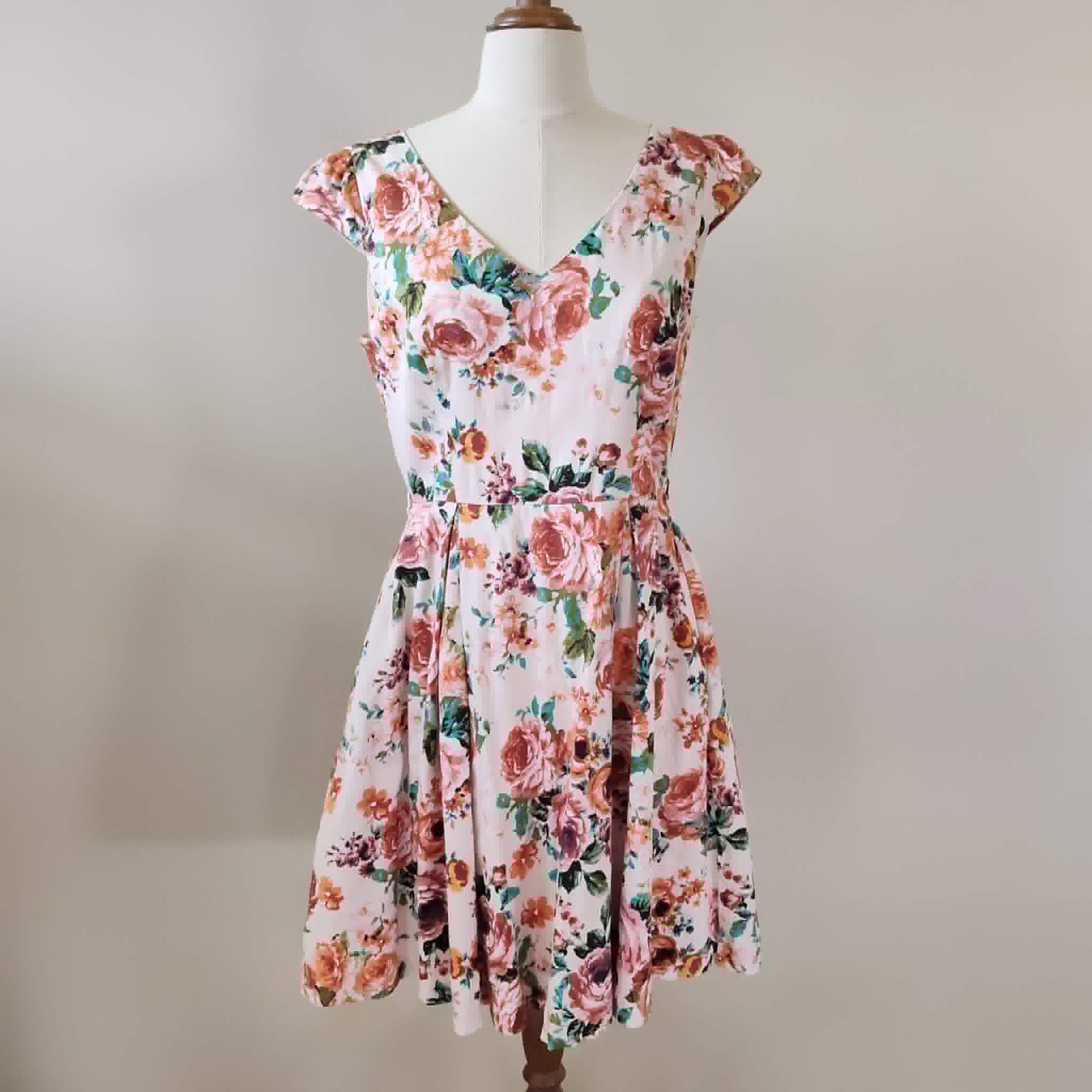 Pink Floral Dress - Review