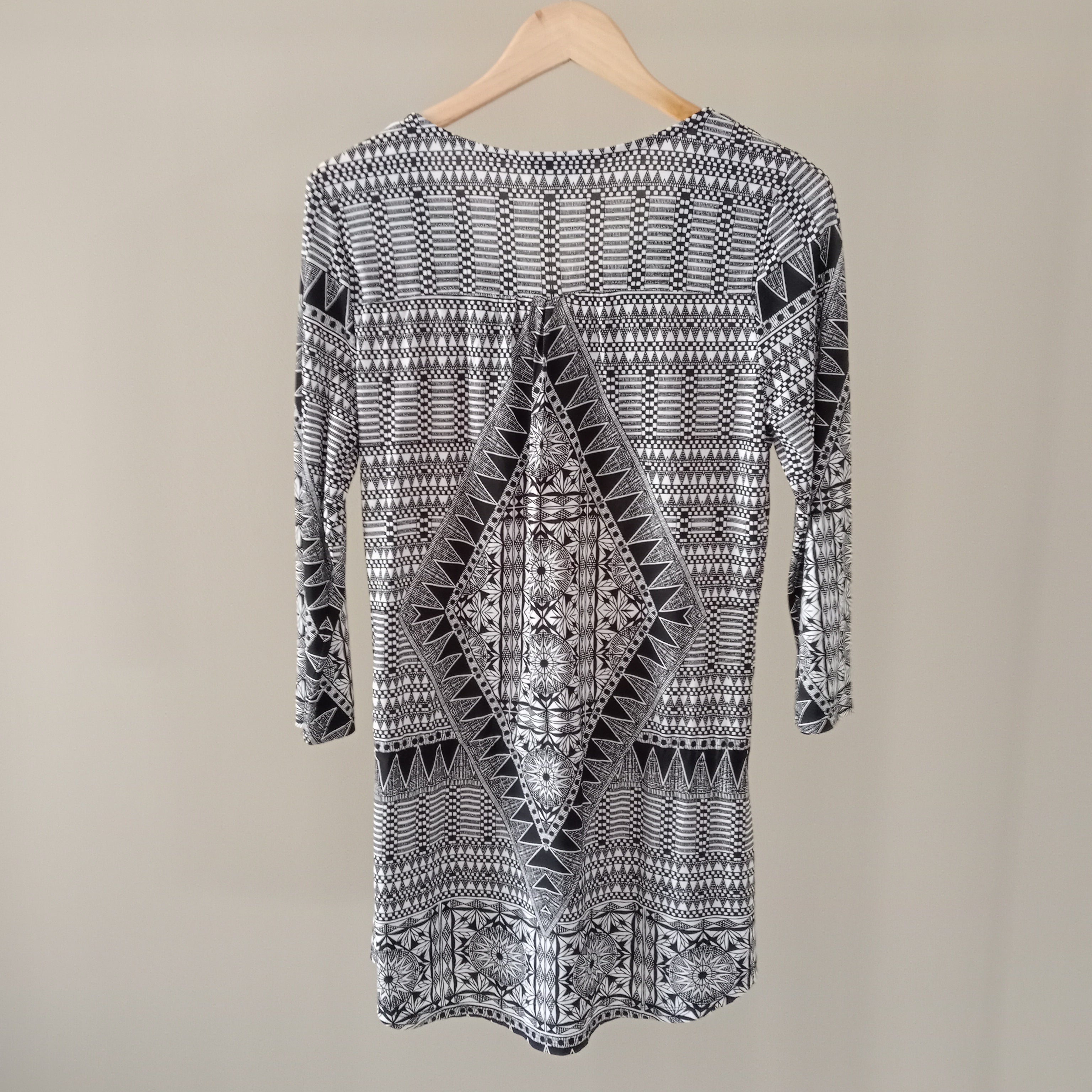 Black & White Tunic Top - Rockmans