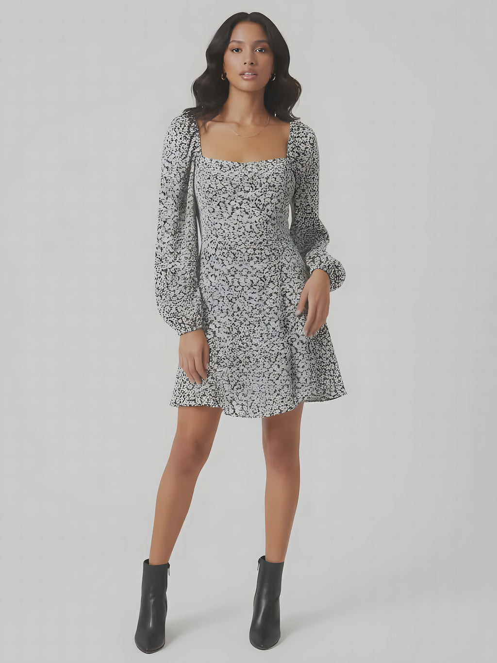 Black & White Floral Mini Dress - Tussah