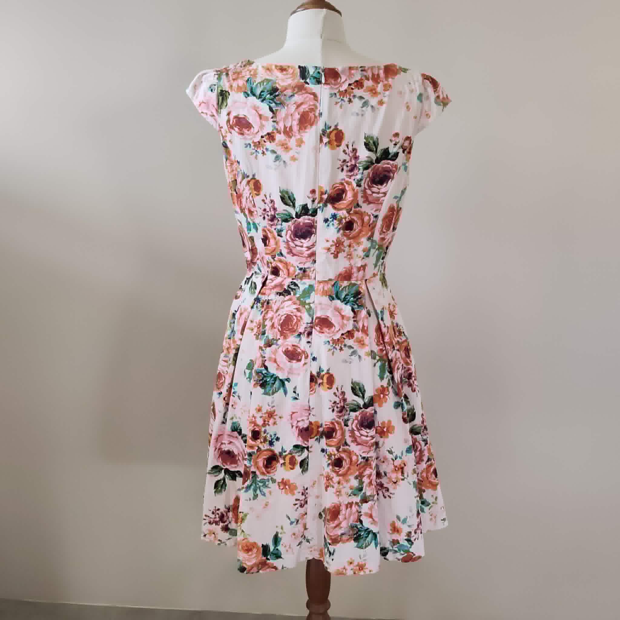 Pink Floral Dress - Review