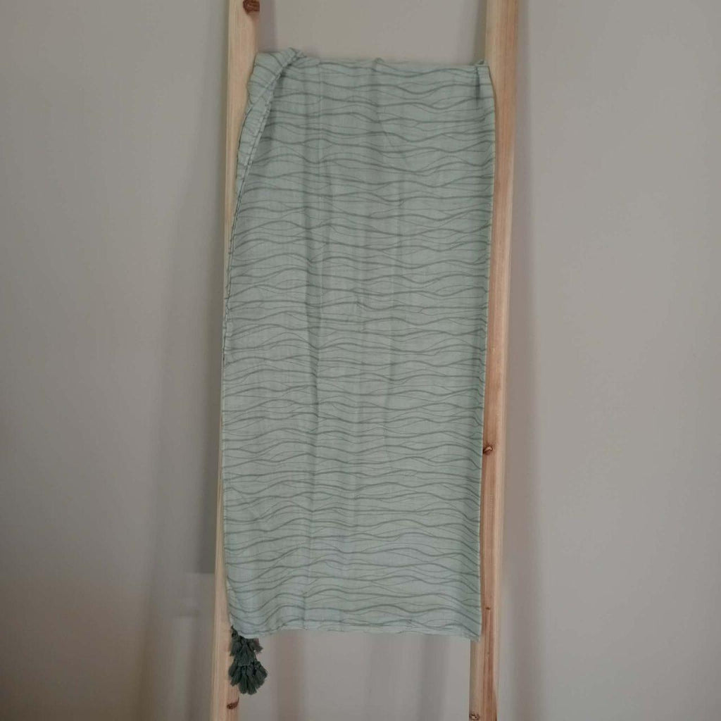 Green Pattern Scarf