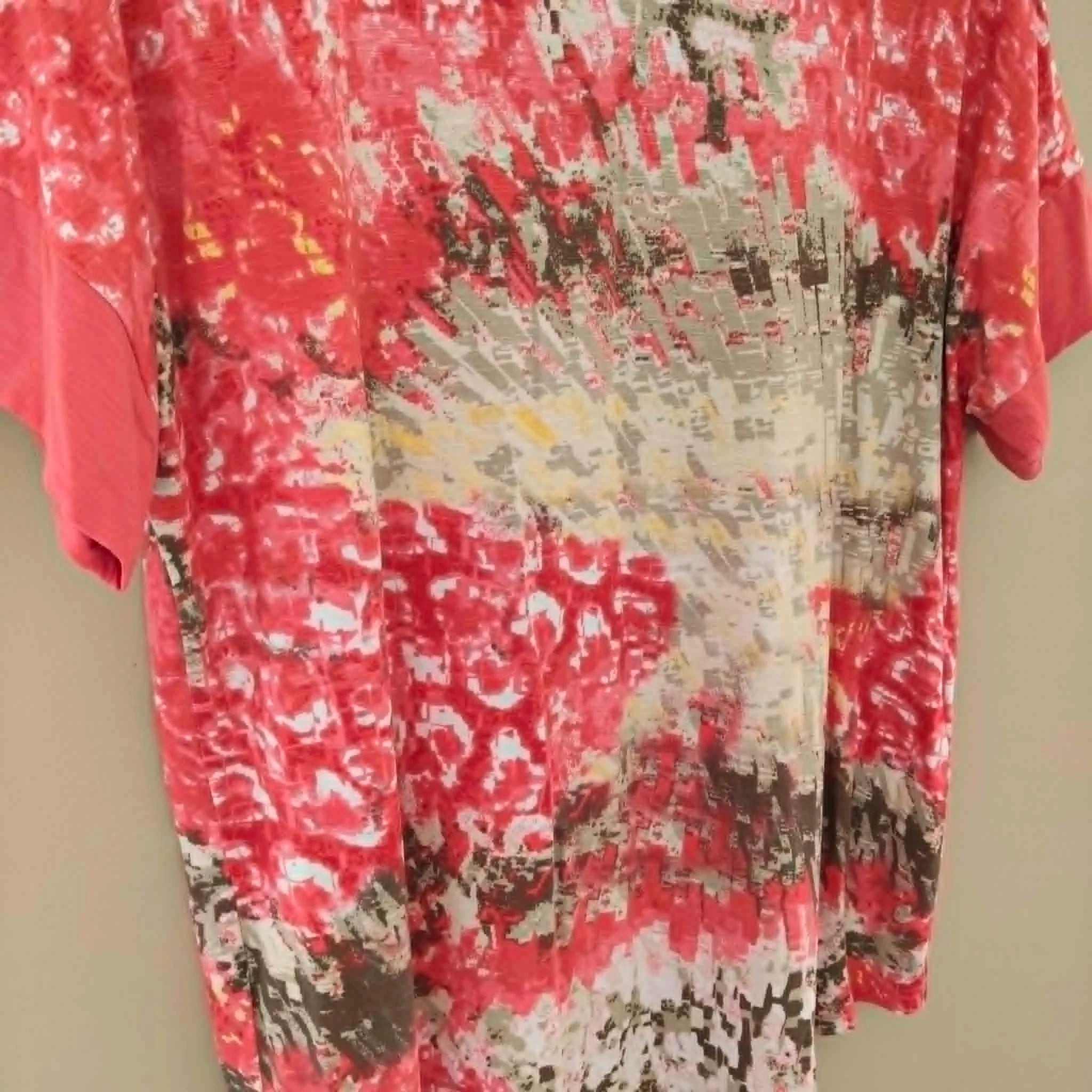 Deep Pink Pattern Top - Black Pepper