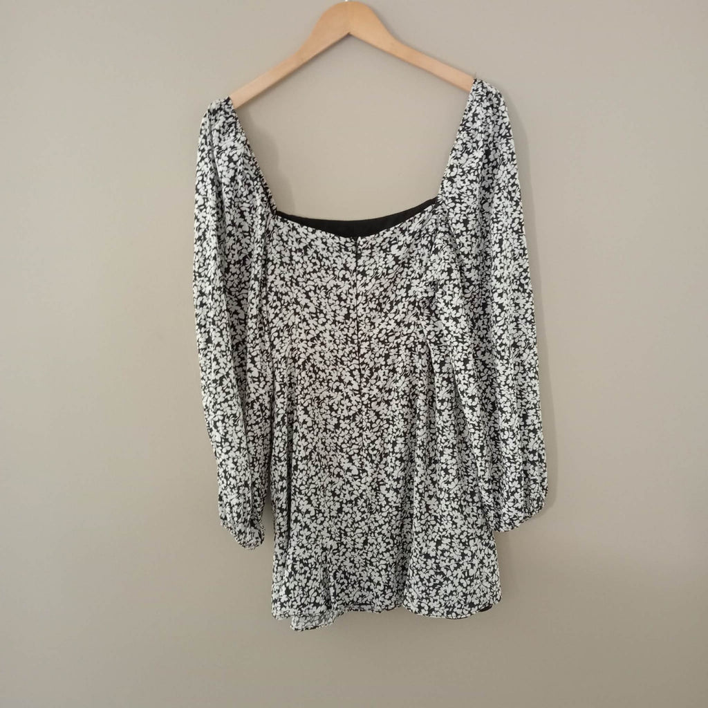 Black & White Floral Mini Dress - Tussah