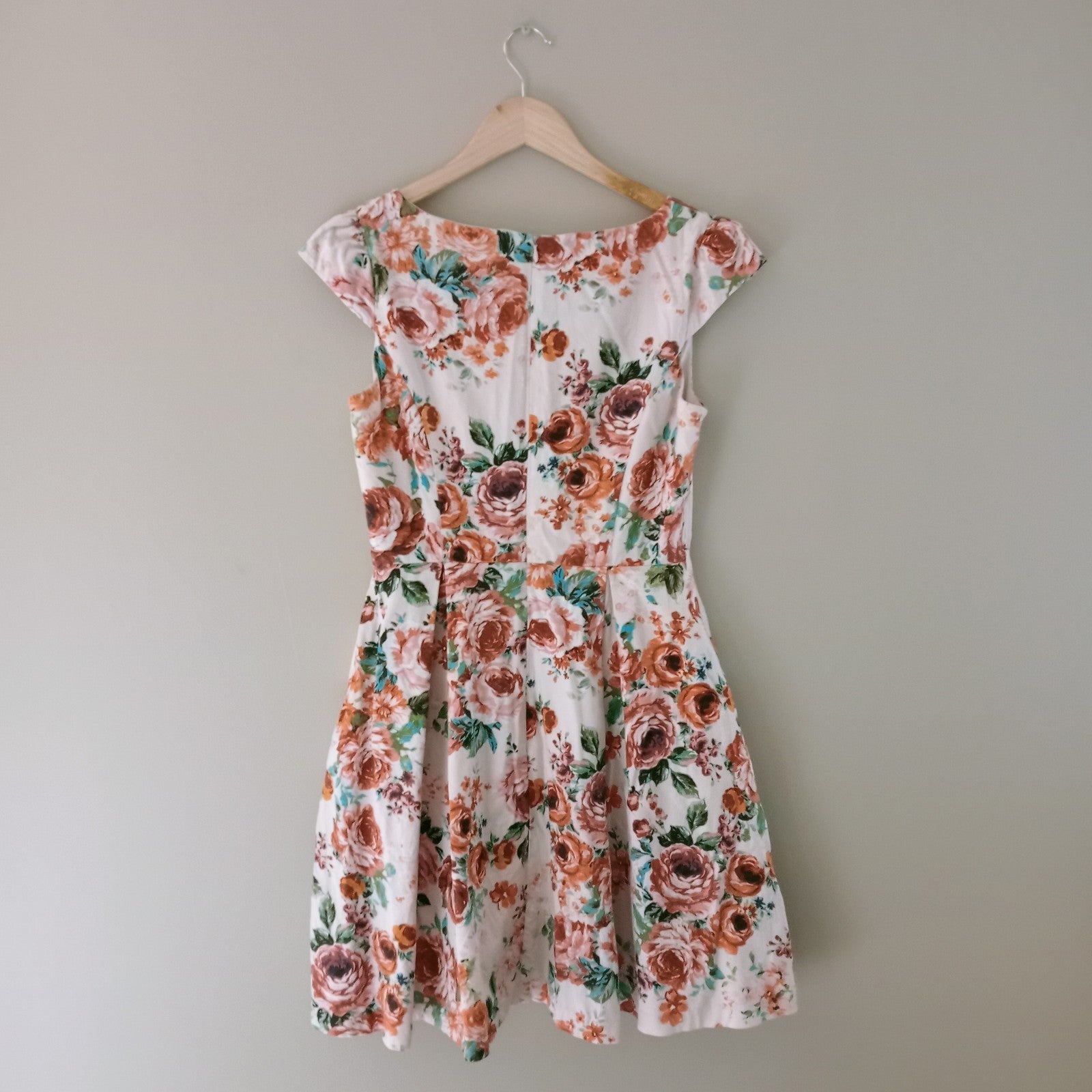 Pink Floral Dress - Review