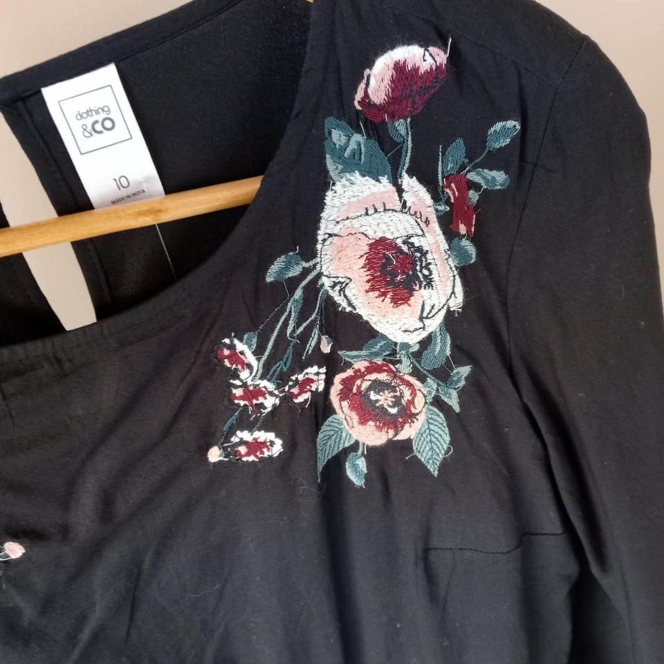 Black Dress With Embroidary - Clothing & Co
