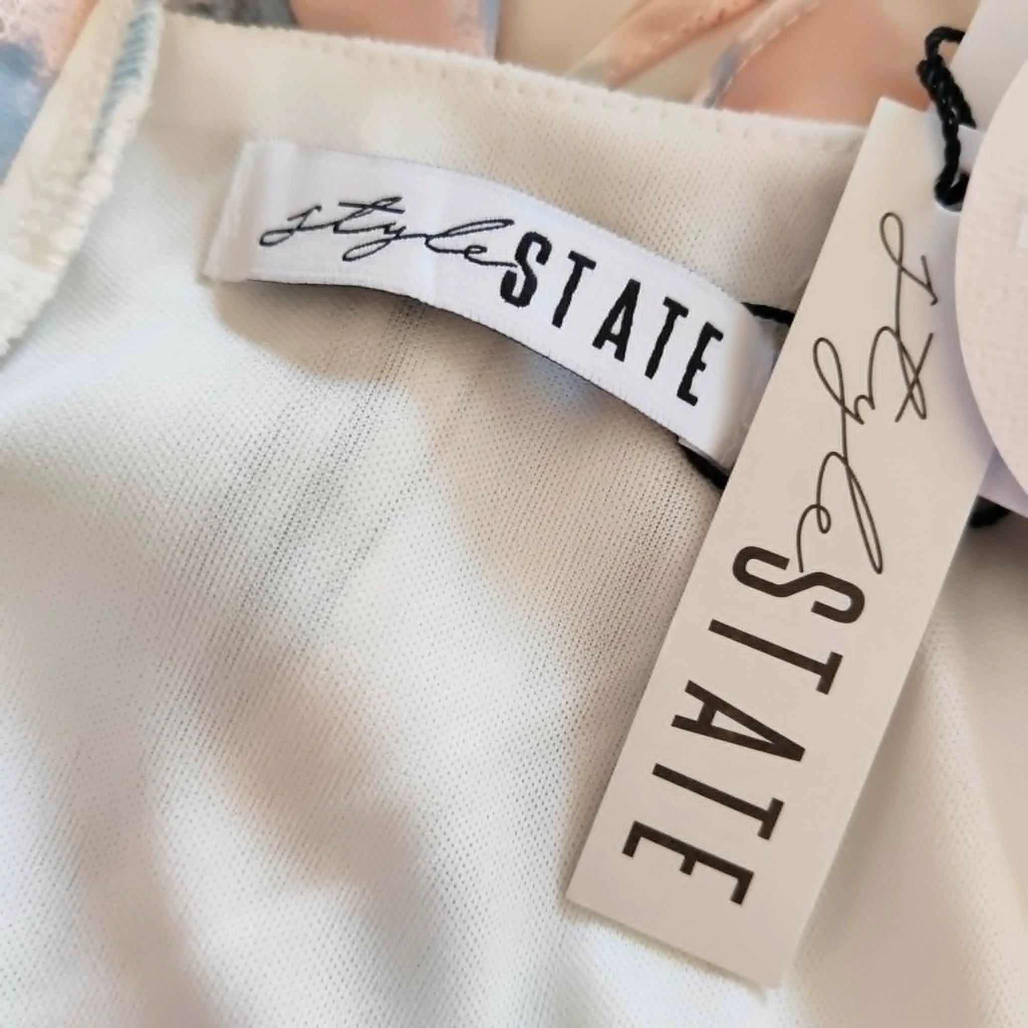 Blue/Pink/White Crop Top - Style State