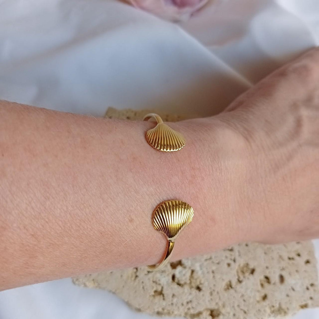 18k Gold Plated Double Shell Cuff