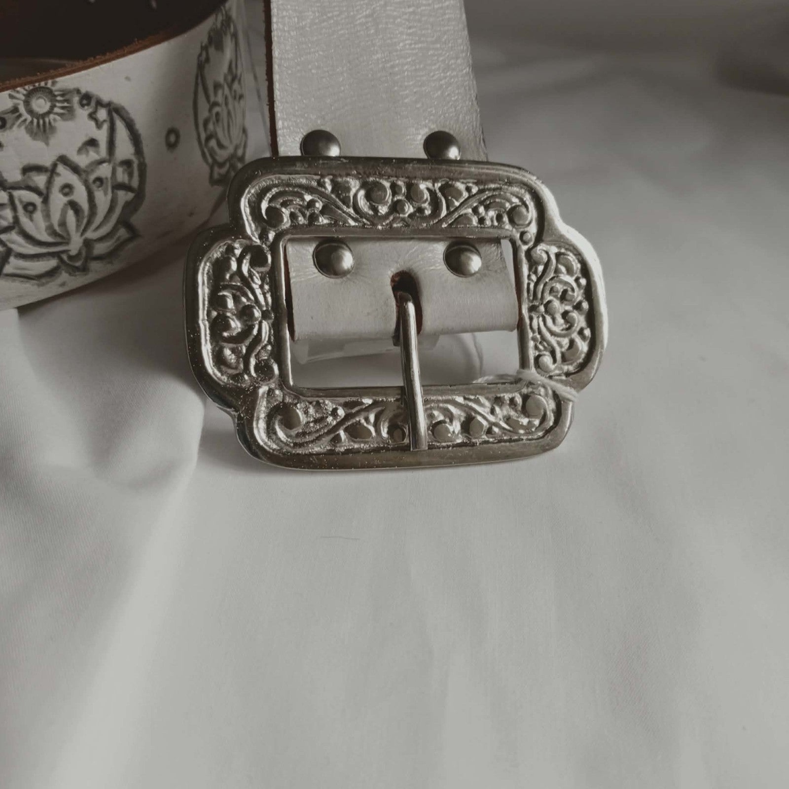 White Leather Embossed Belt - House Of Skye