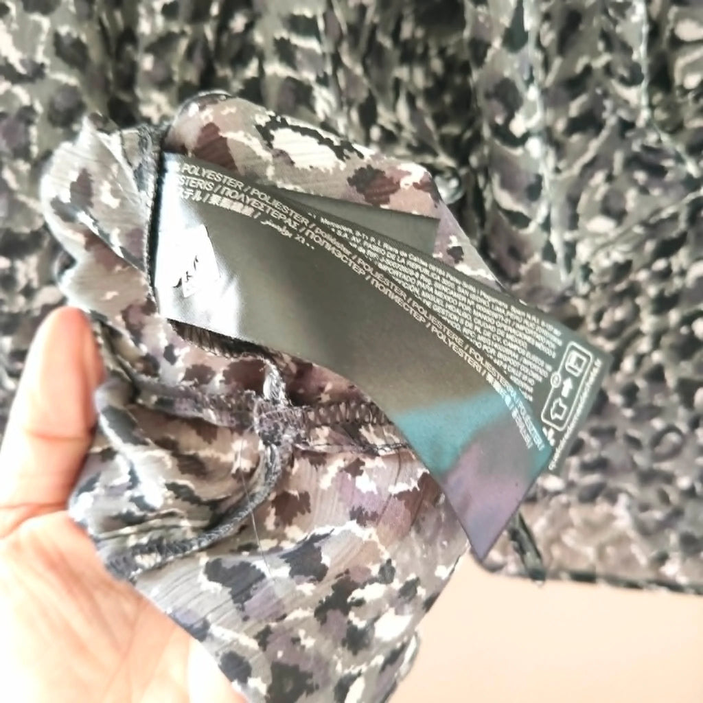 Black & Grey Leopard Print Sheer Top - Mango