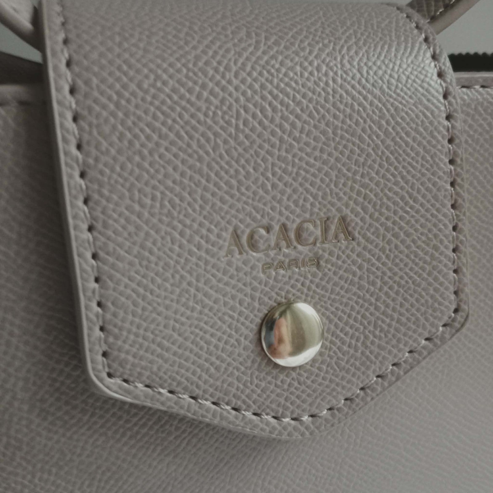 Apricot Bag - Acacia