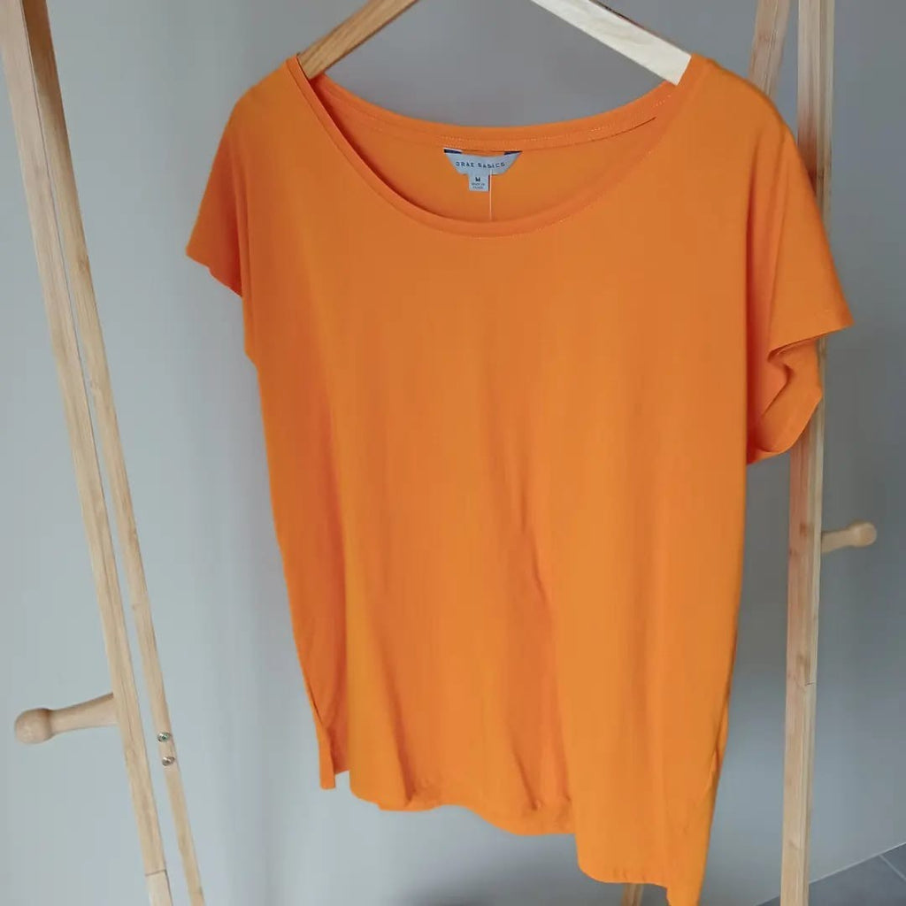 Burnt orange T-shirt - Suzannegrae