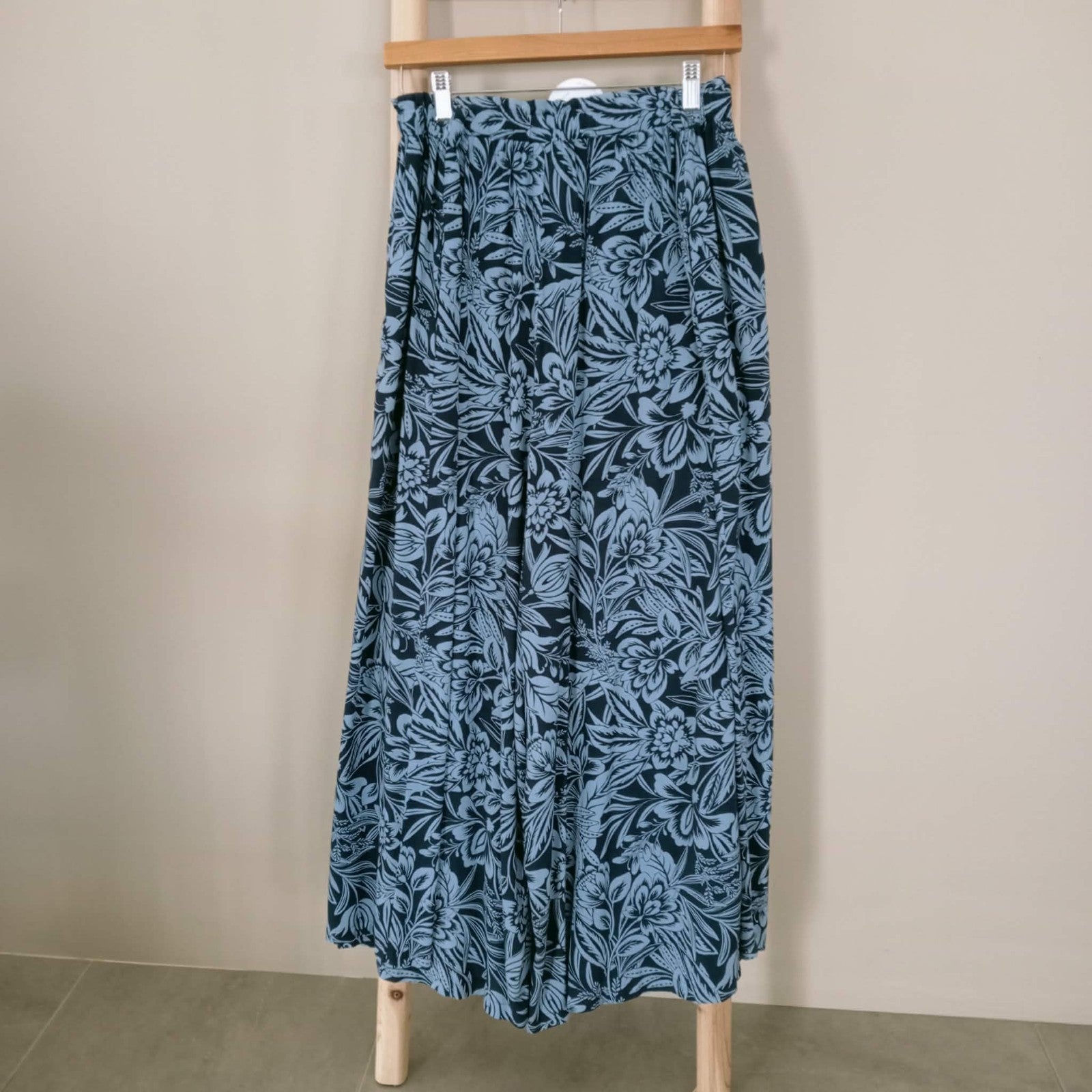Blue Pattern Wide Leg Pants - Peach